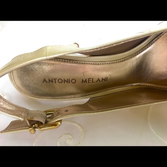 Women’s Beige heels by Antonio Melani - Picture 3 of 5